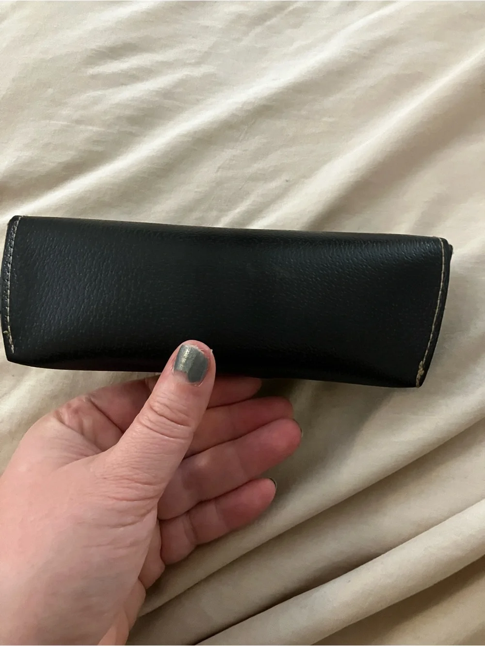 Kate Spade New York Black faux Leather Envelope Glasses Case Logo Lining